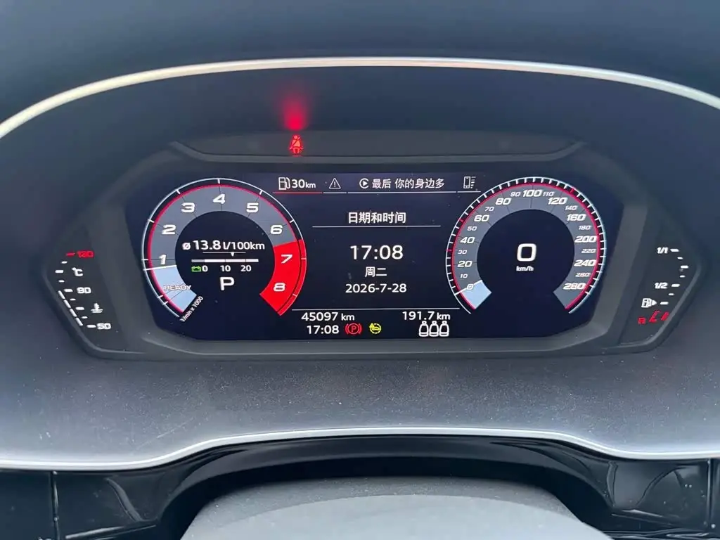 Audi Q3 2023 — Фото 17/20
