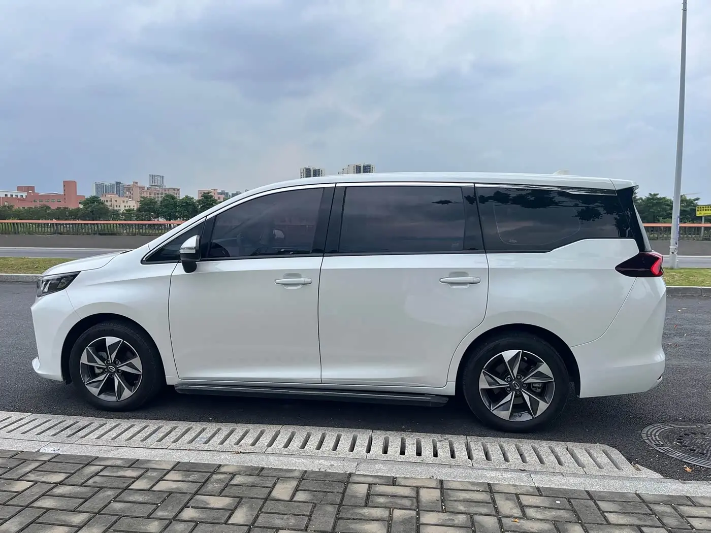 GAC Trumpchi Trumpchi M6 2025 — Фото 8/20