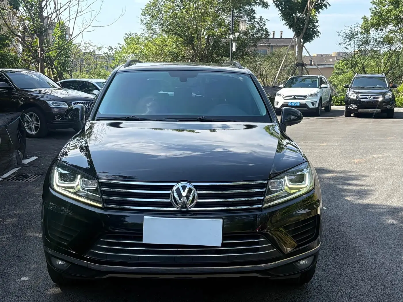 Volkswagen Touareg 2016 — Фото 2/9