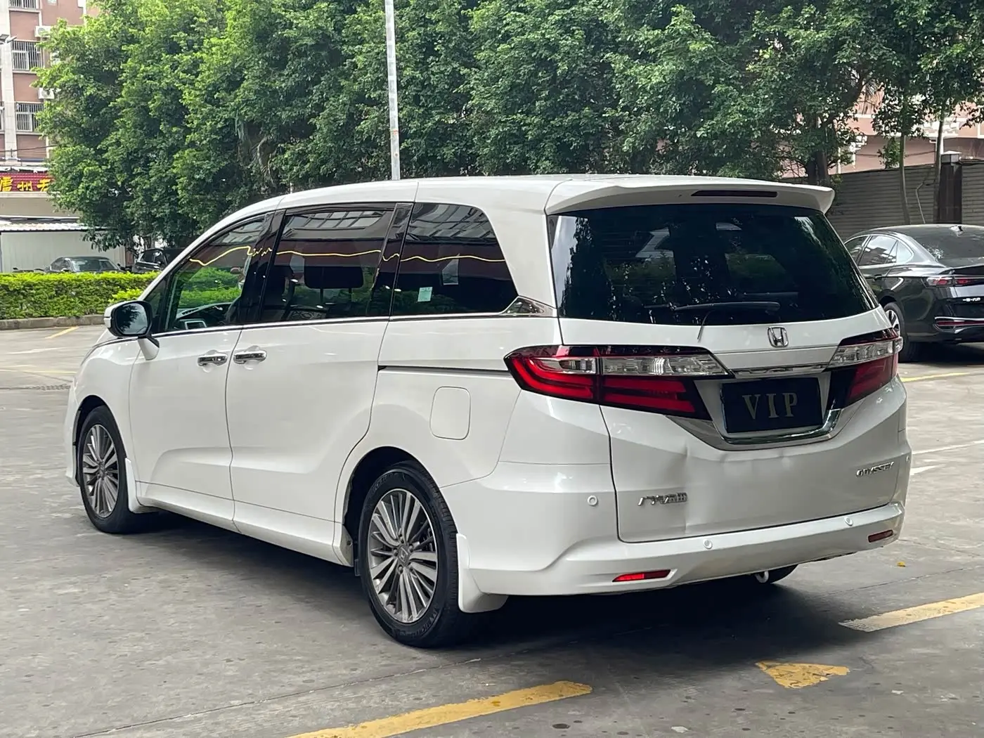 Honda Odyssey 2019 — Photo 6/18