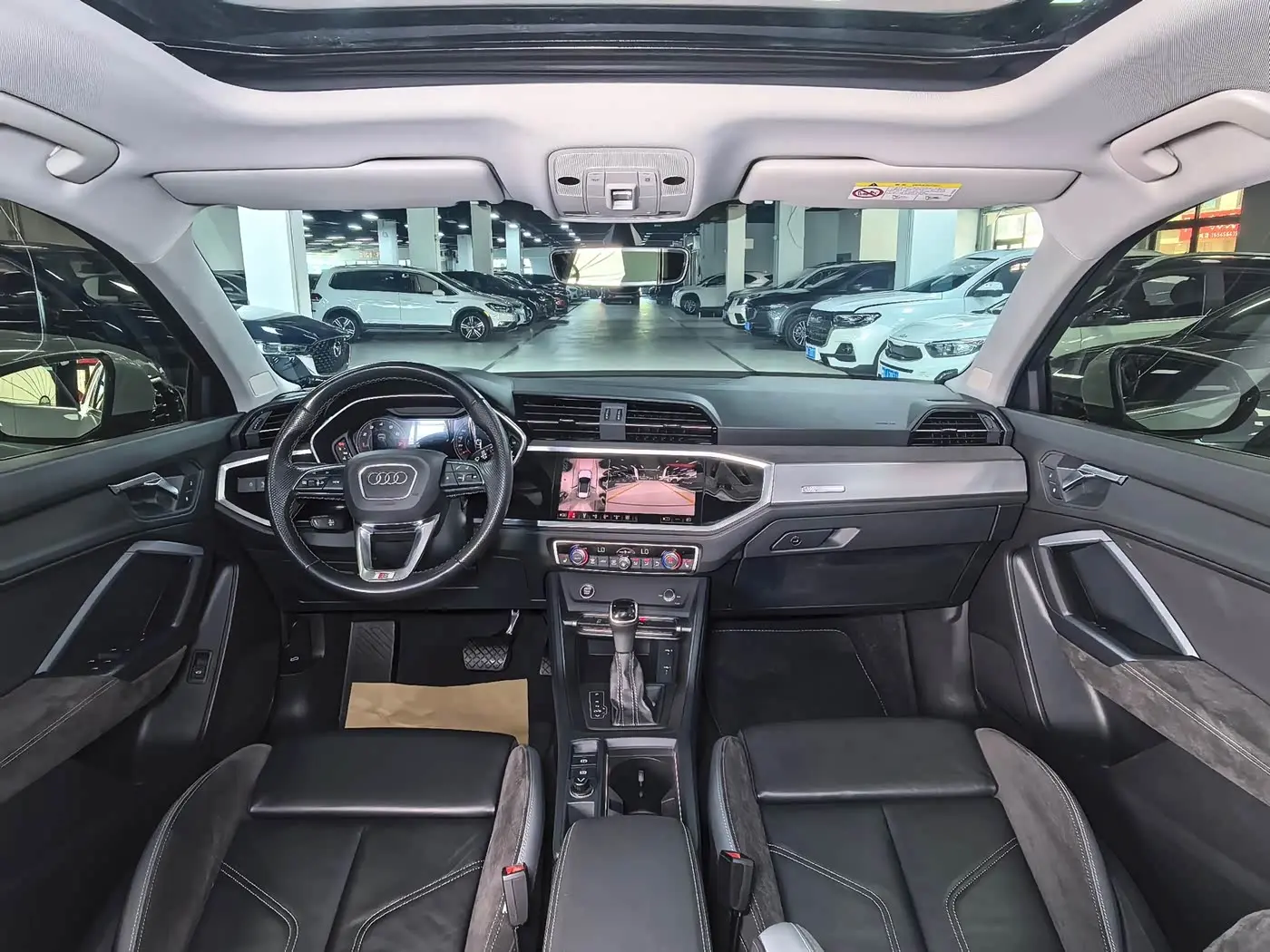 Audi Q3 Sportback 2023 — Фото 15/20