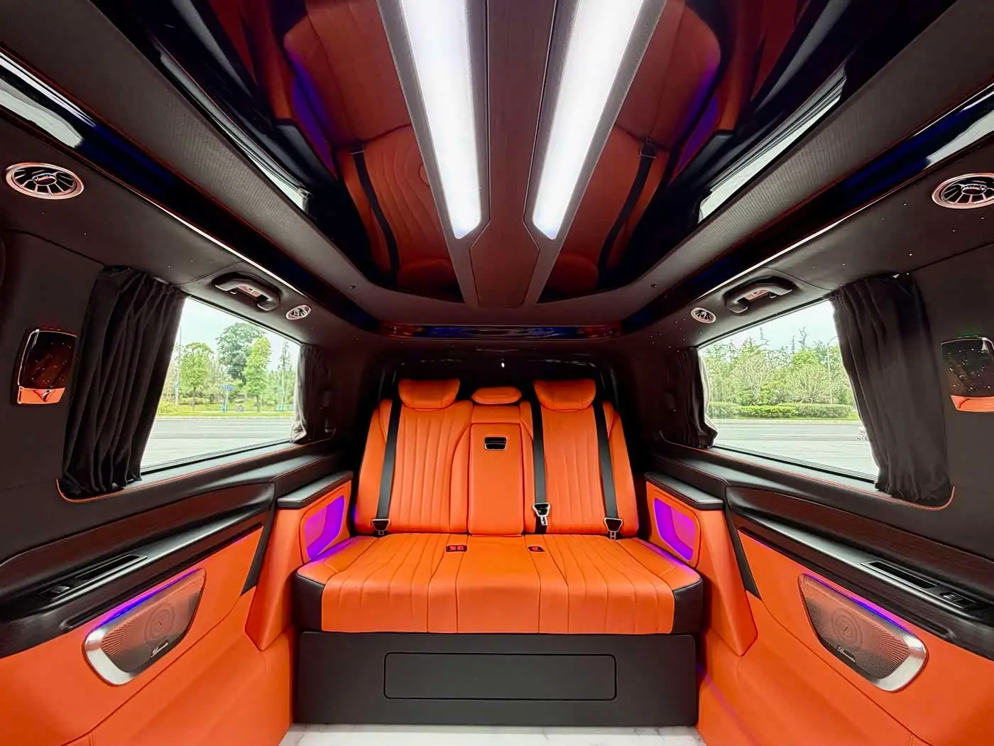 Mercedes-Benz Vito 2024 — Photo 15/19