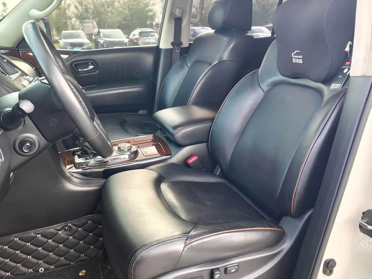 Nissan Patrol 2016 — Photo 14/20