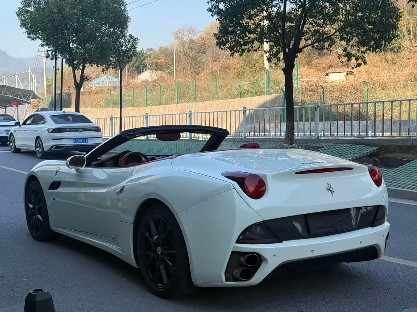 Ferrari California T 2013 — Фото 12/15