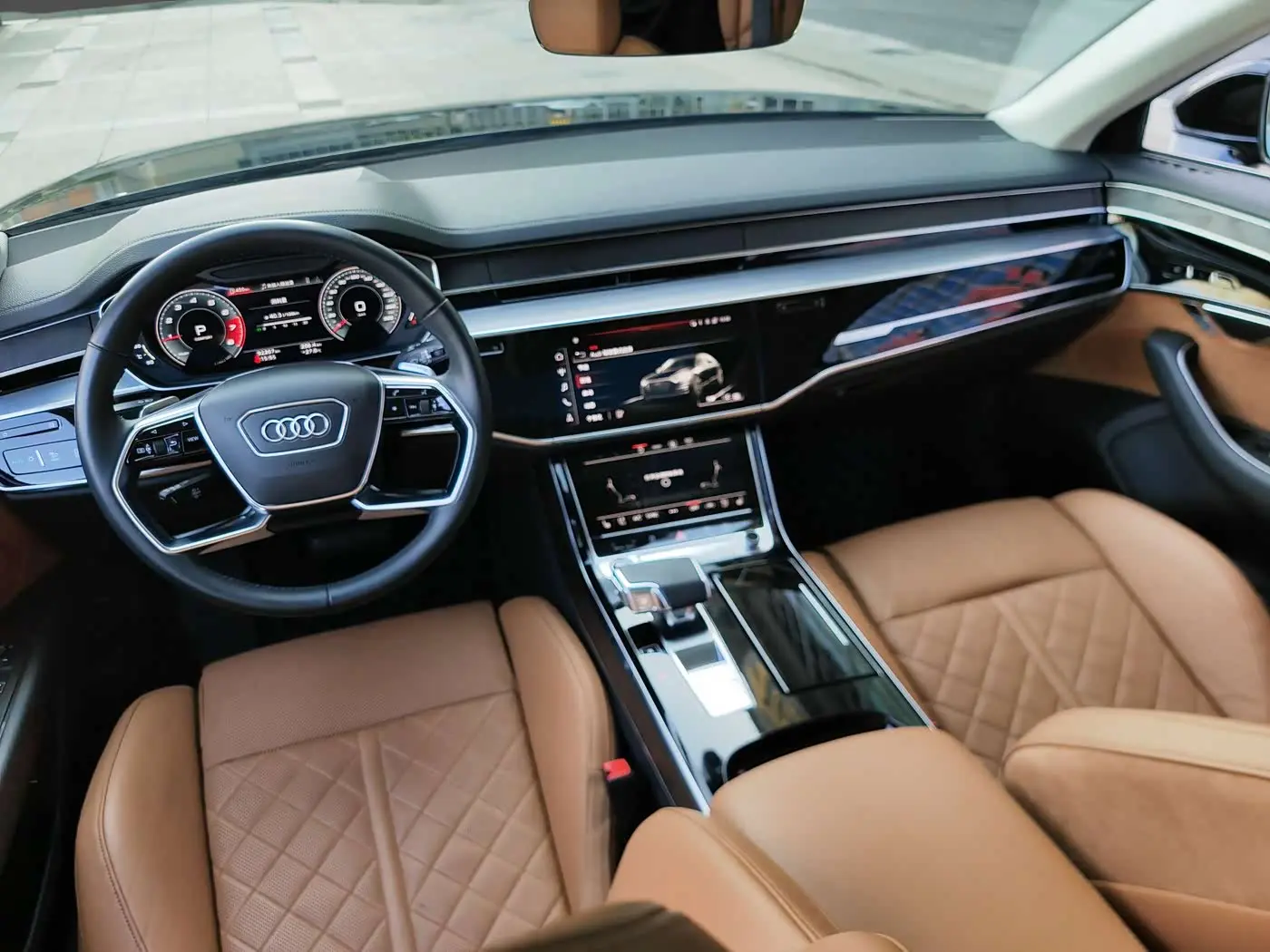 Audi A8 2020 — Photo 9/20