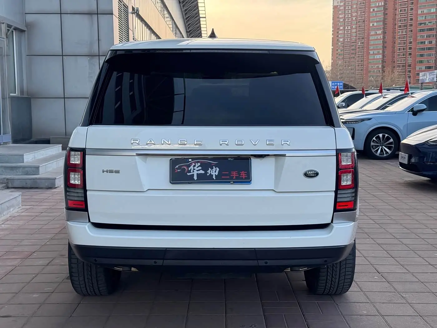 Land Rover Range Rover 2018 — Şəkil 15/18
