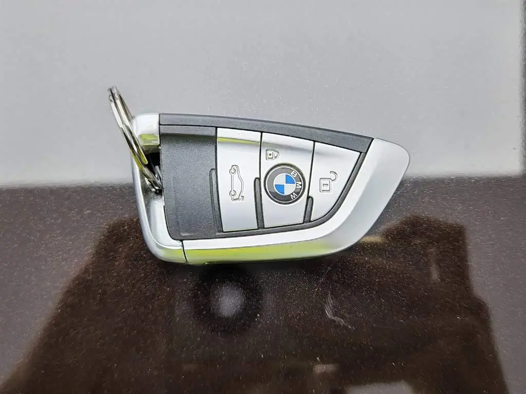 BMW X5 2017 — Şəkil 19/20