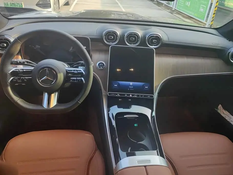 Mercedes-Benz GLC 2024 — Şəkil 12/16