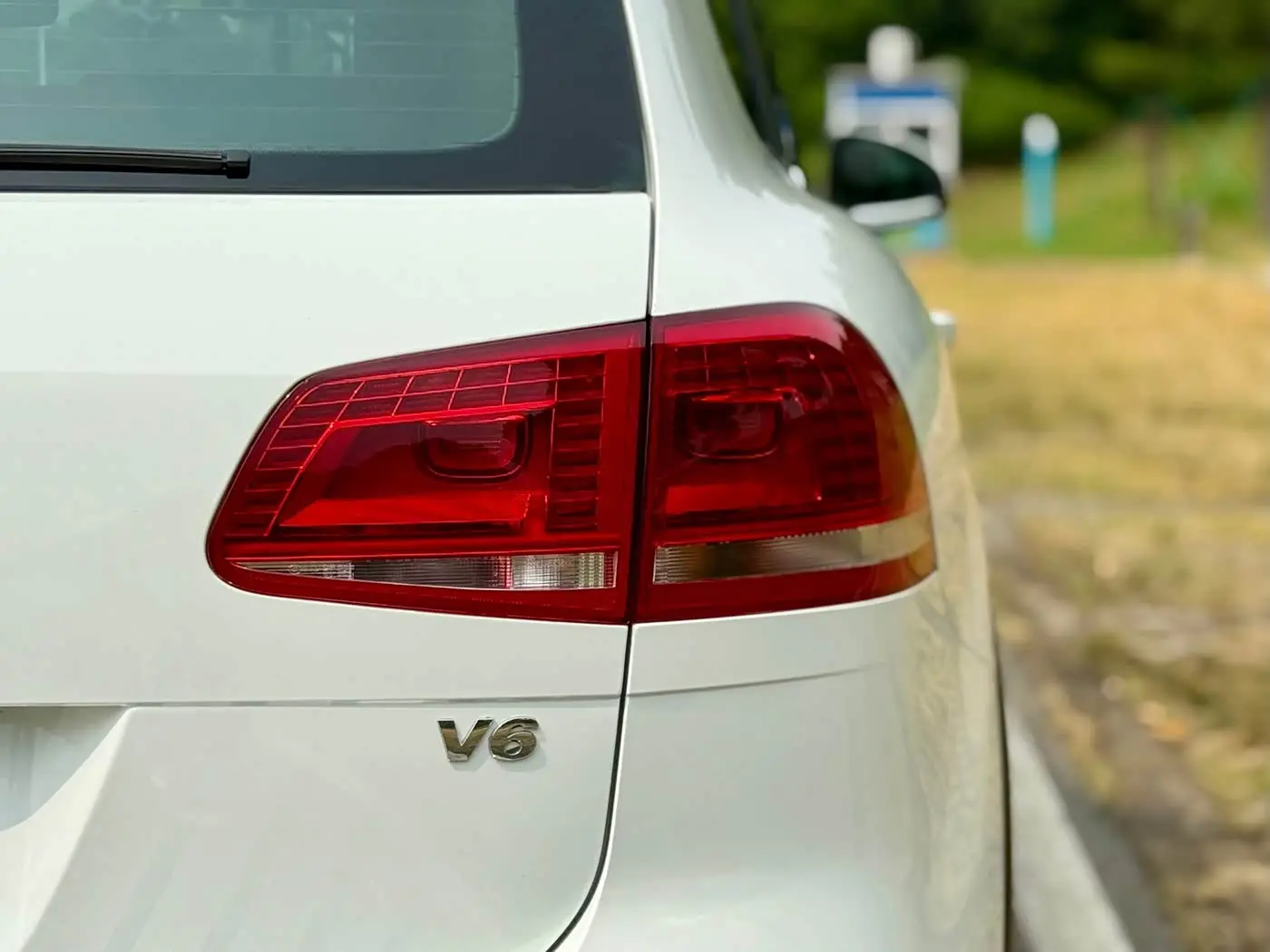 Volkswagen Touareg 2016 — Şəkil 9/18