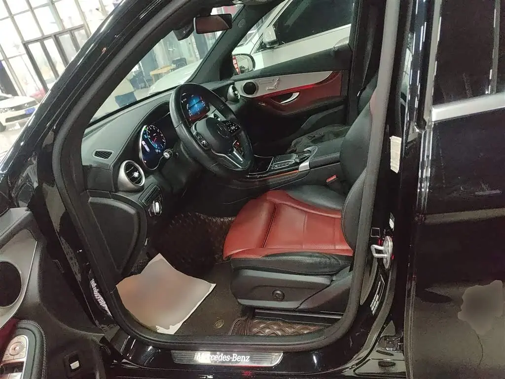 Mercedes-Benz GLC 2020 — Фото 15/20
