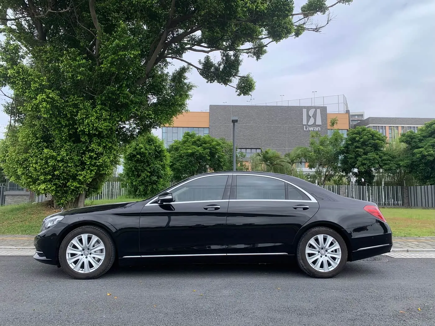 Mercedes-Benz S-Class 2014 — Photo 3/20
