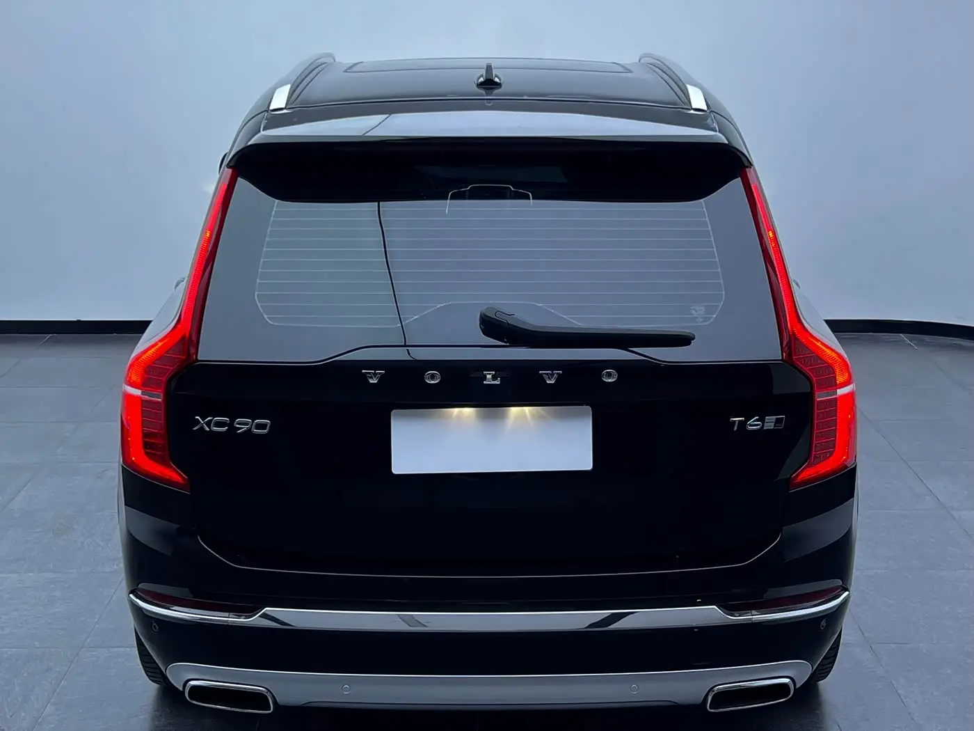 Volvo XC90 2020 — ფოტო 7/20