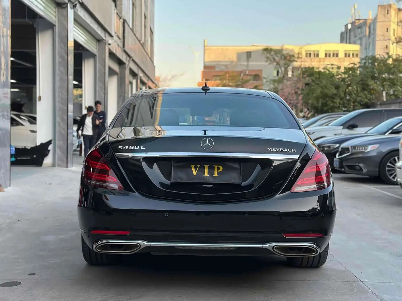 Mercedes-Benz S-Class 2017 — Photo 8/9