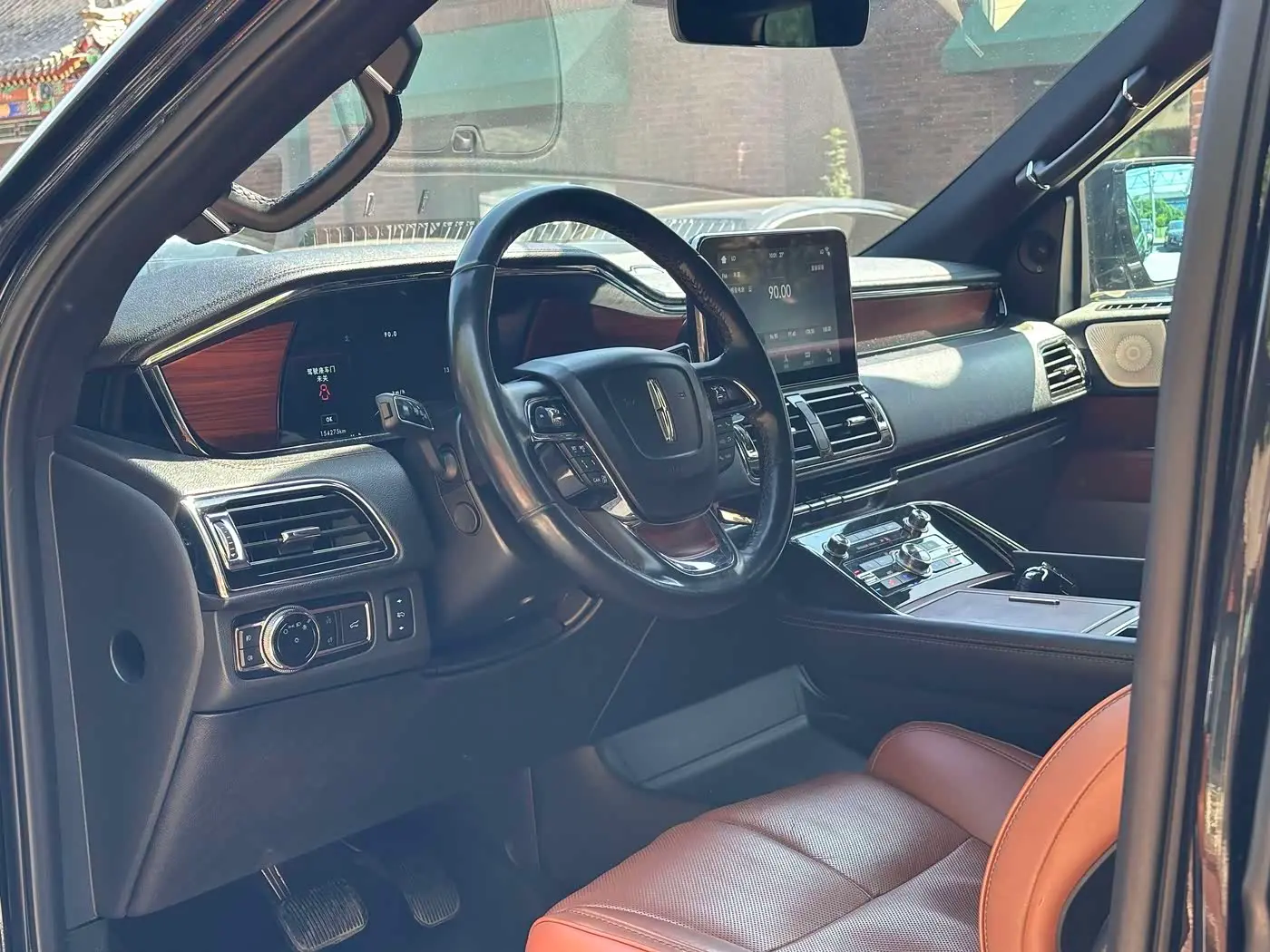 Lincoln Navigator 2020 — Şəkil 10/20