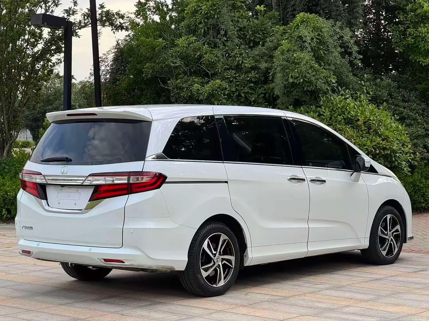 Honda Odyssey 2015 — Şəkil 9/9