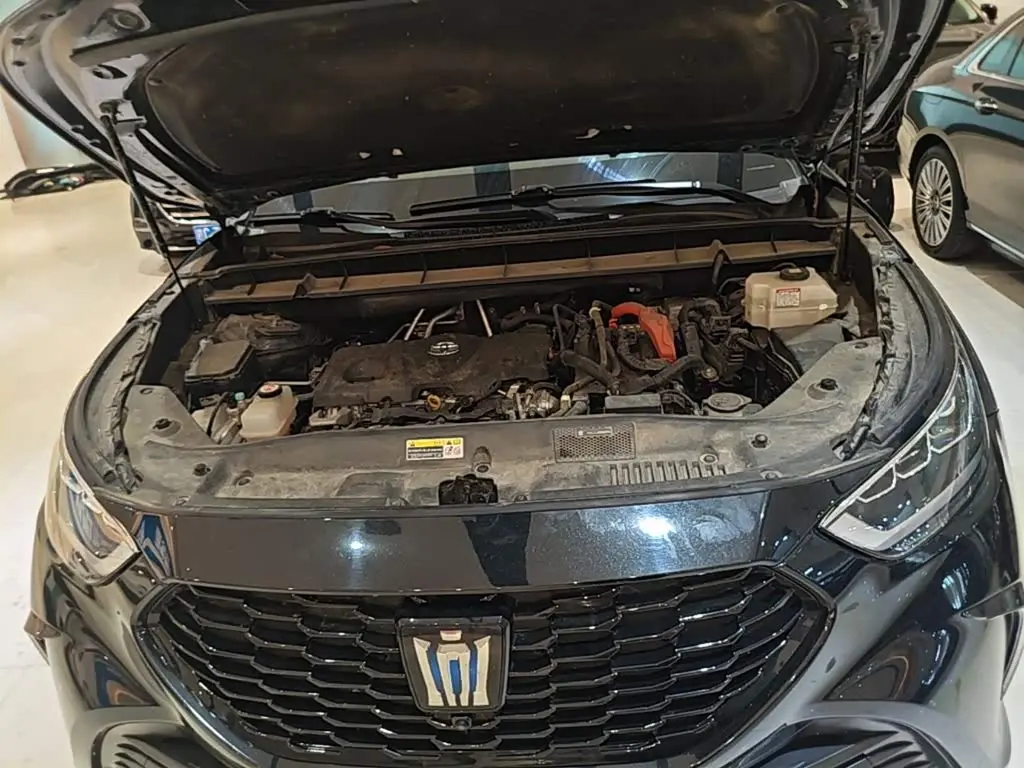 Toyota Crown Kluger 2023 — Photo 20/20