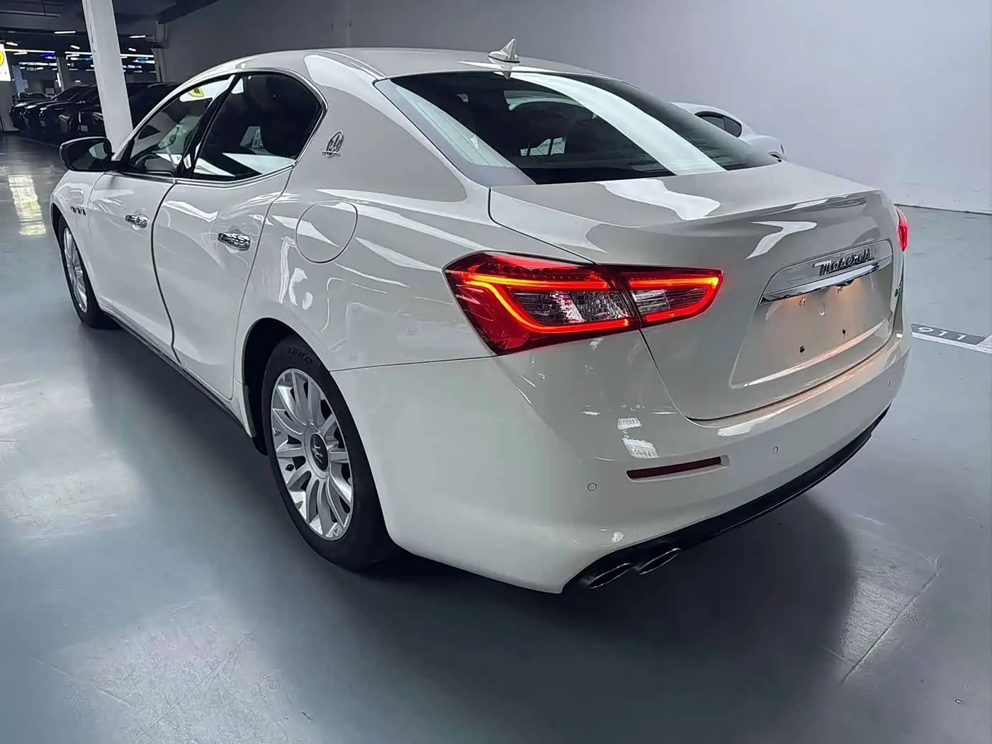 Maserati Ghibli 2017 — Şəkil 19/19