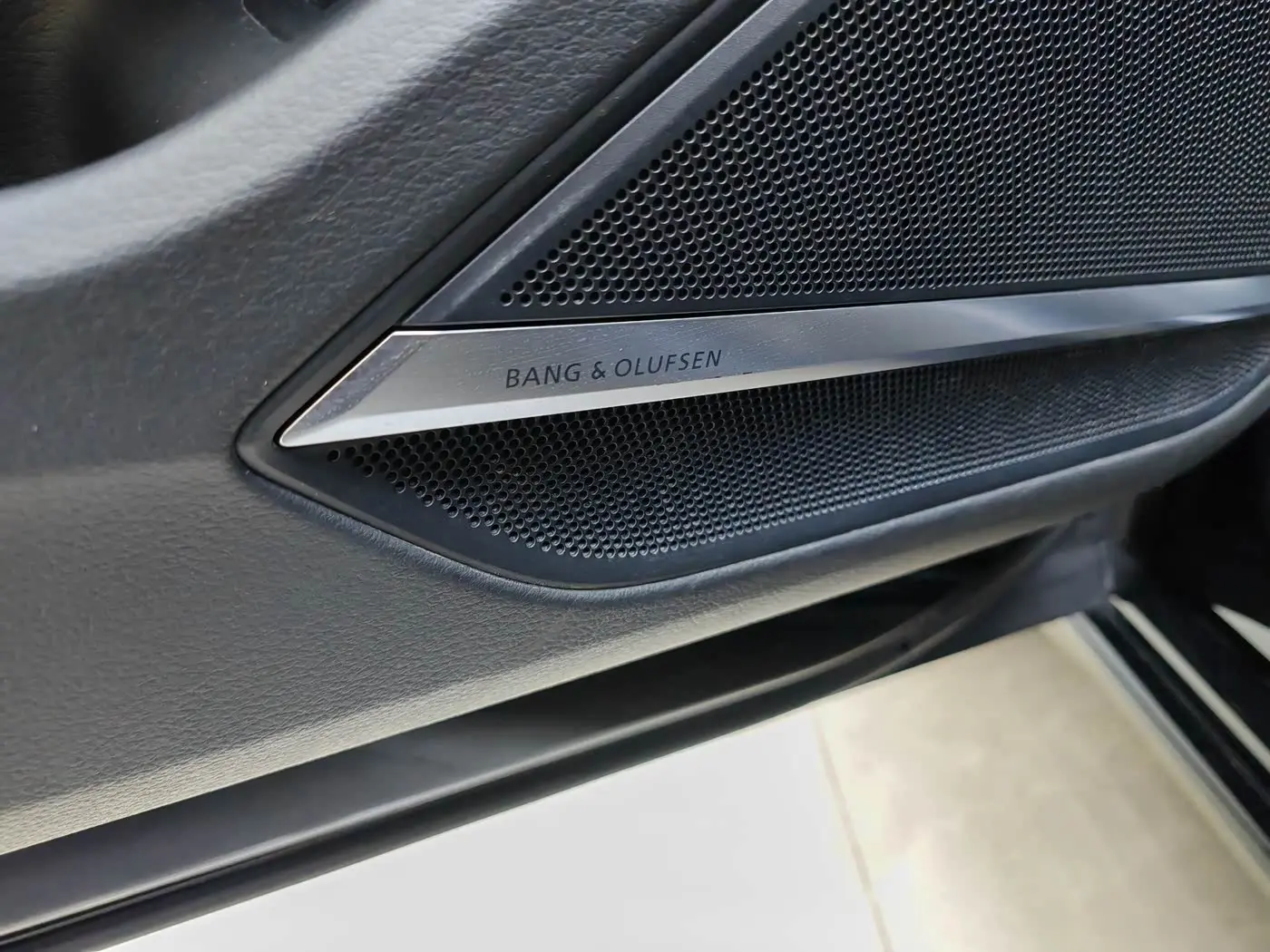 Audi A8 2021 — Photo 5/15