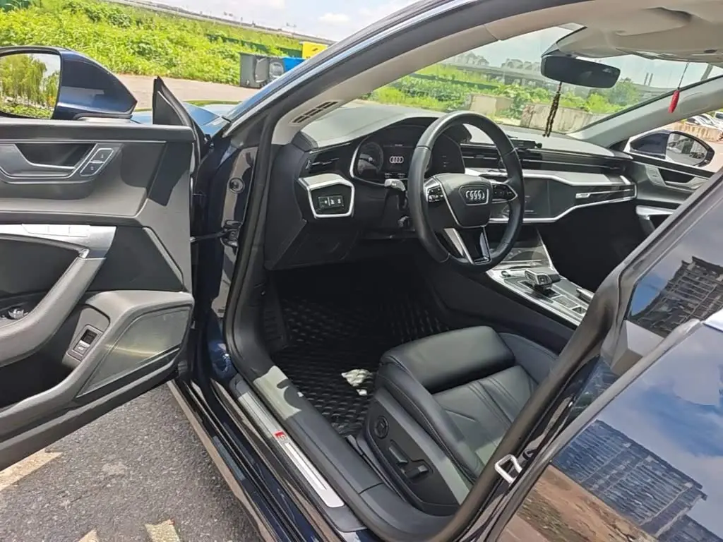 Audi A7 2022 — Şəkil 16/20