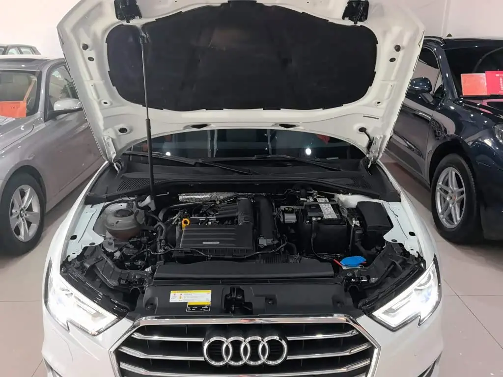 Audi A3 2021 — Şəkil 17/20