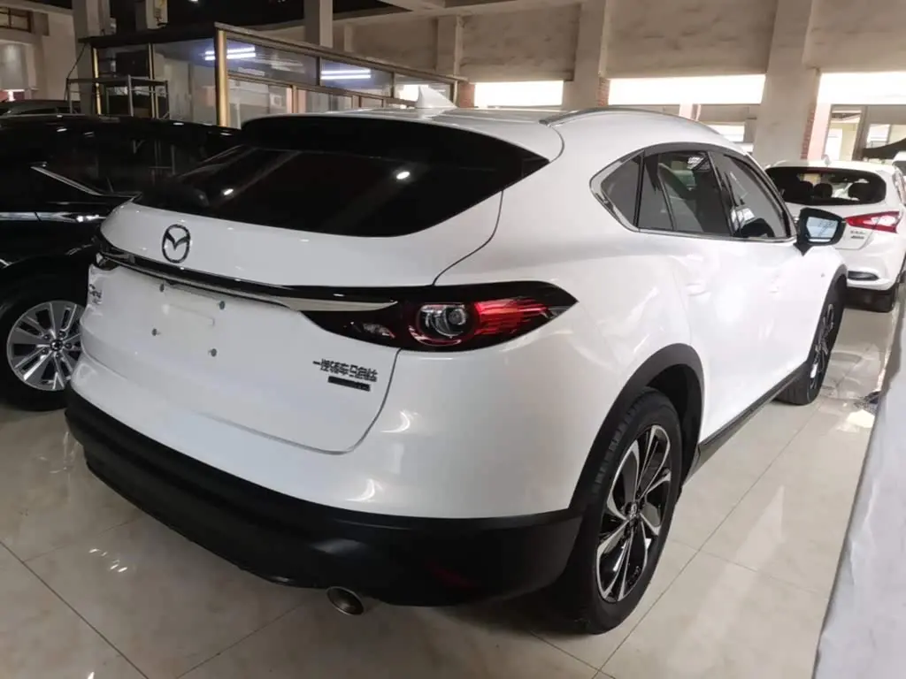 Mazda CX-4 2021 — Photo 7/20