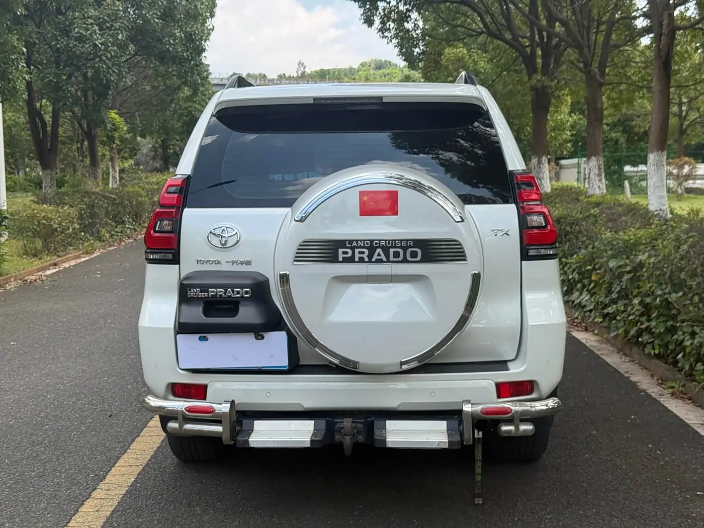 Toyota Prado 2020 — Photo 4/18