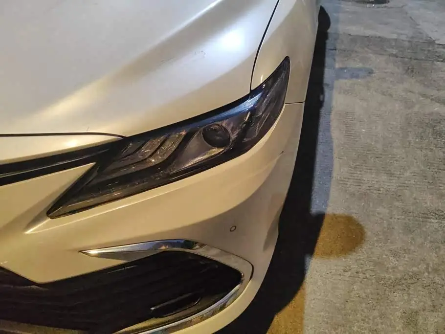 Toyota Camry 2021 — Photo 5/16