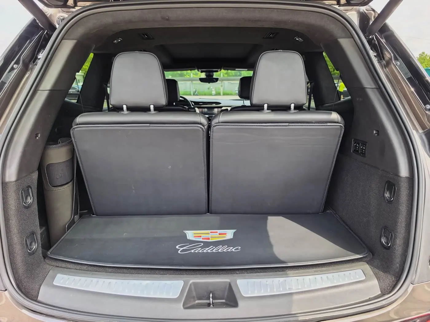 Cadillac XT6 2020 — Фото 19/20