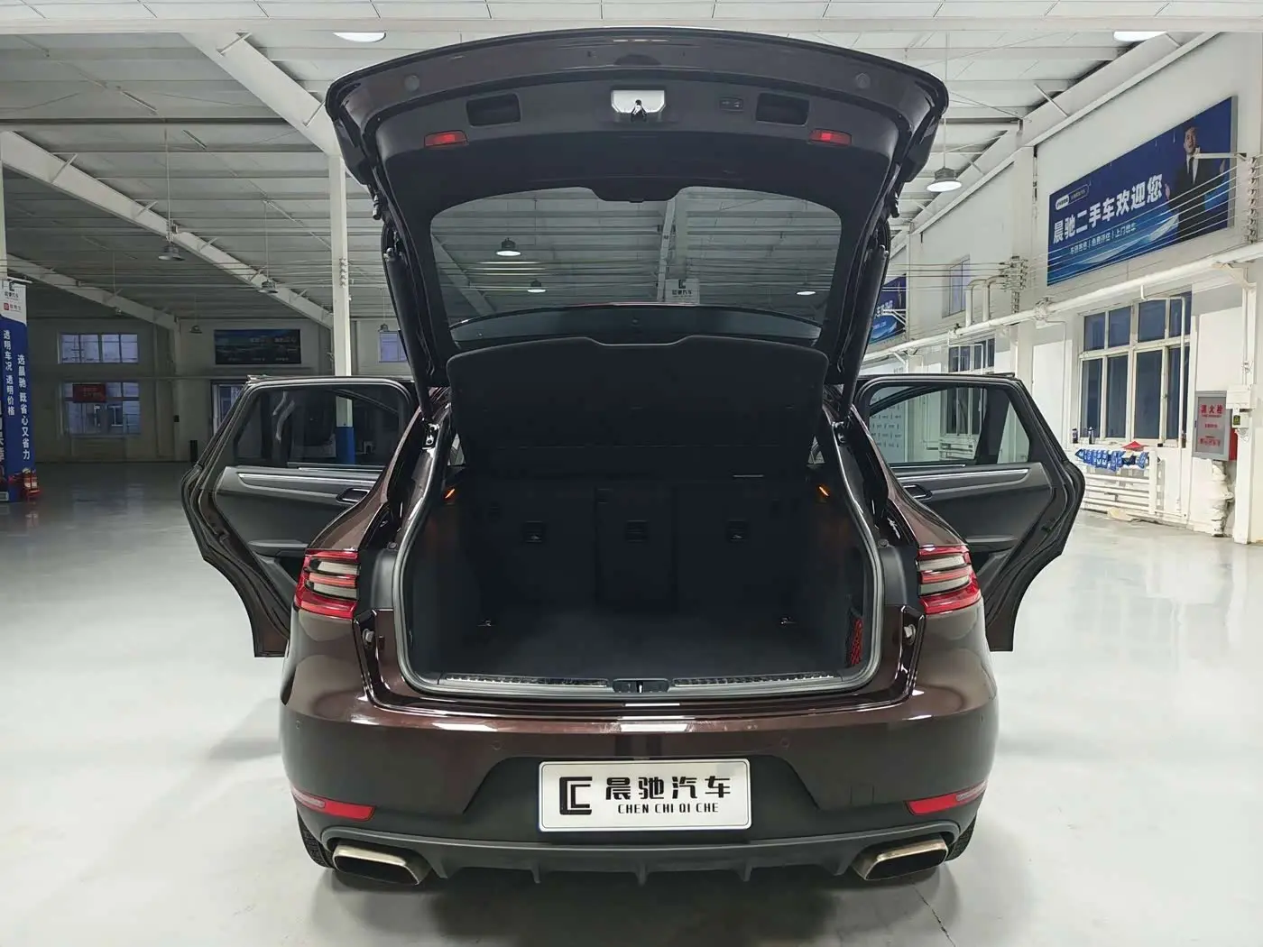 Porsche Macan 2018 — Photo 16/19