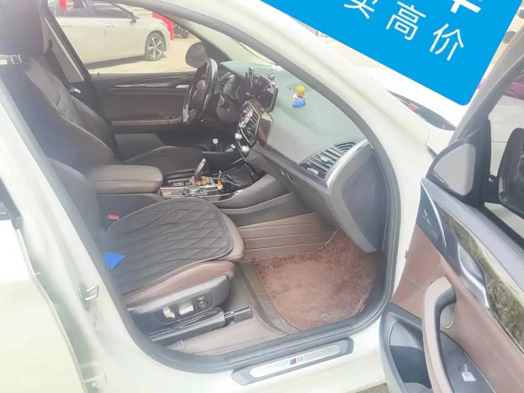 BMW X3 2019 — Şəkil 13/13