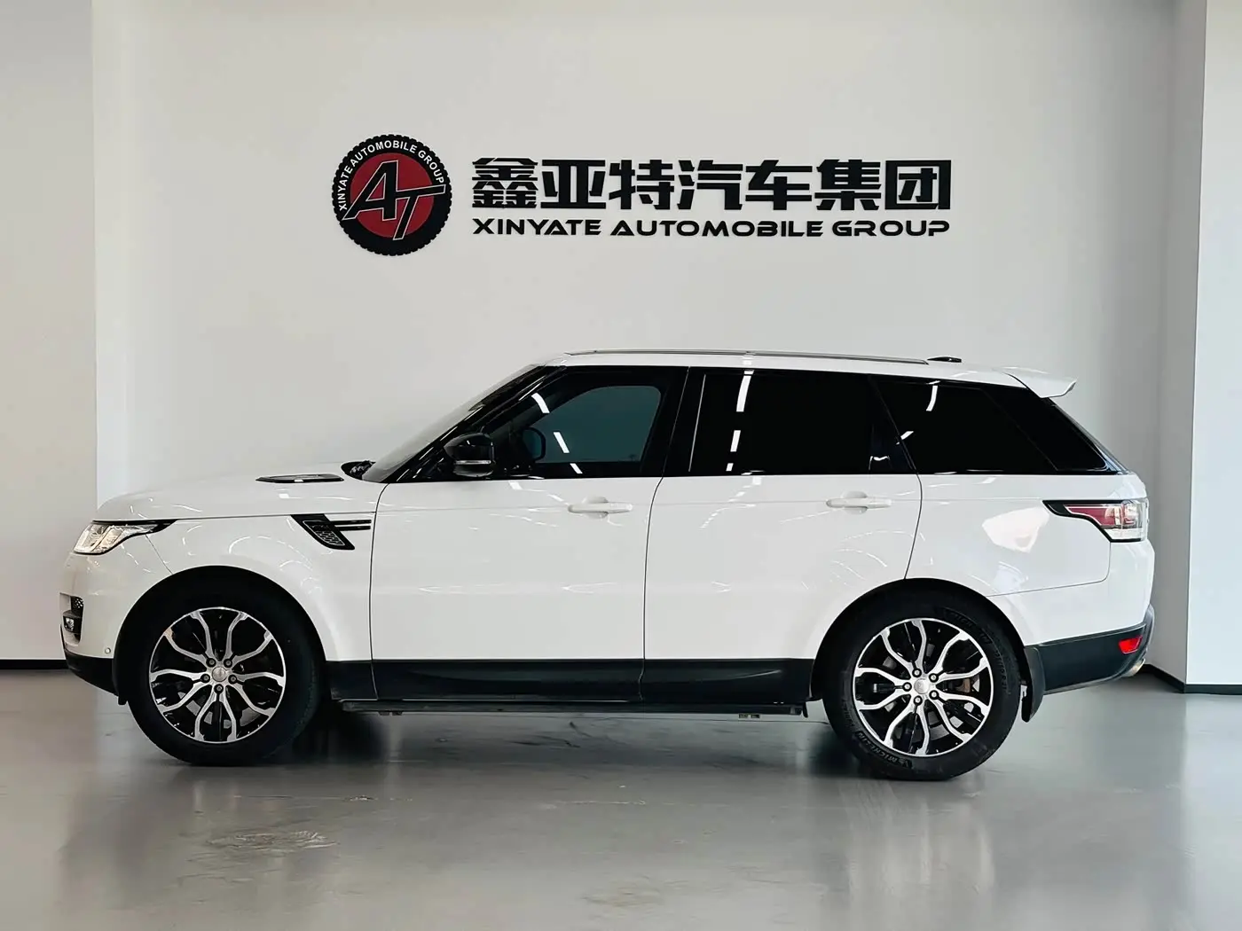 Land Rover Range Rover Sport 2014 — Photo 3/20