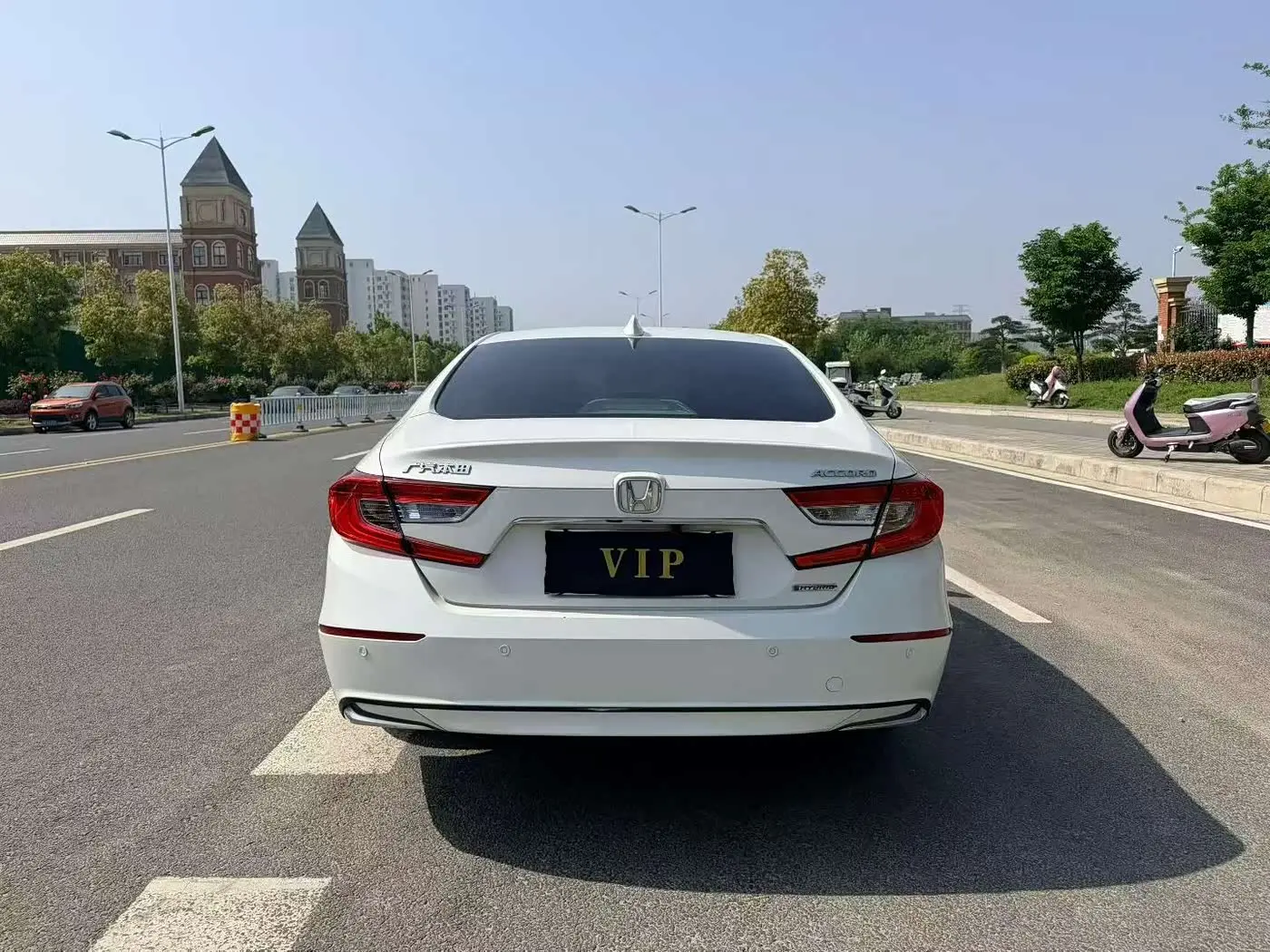 Honda Accord 2021 — Şəkil 8/9