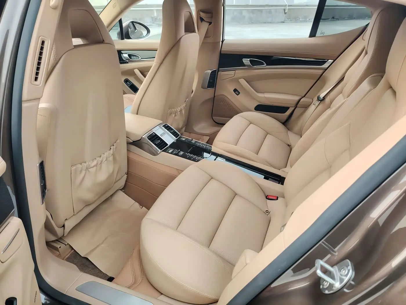 Porsche Panamera 2015 — Photo 13/20
