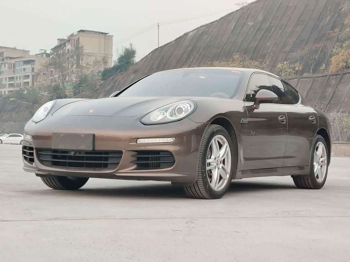 Porsche Panamera, 2015