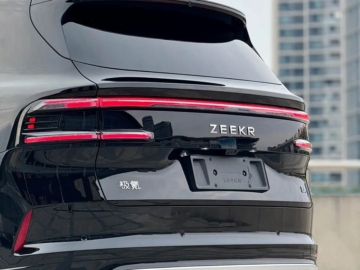 ZEEKR 8X 2026 — Şəkil 5/13