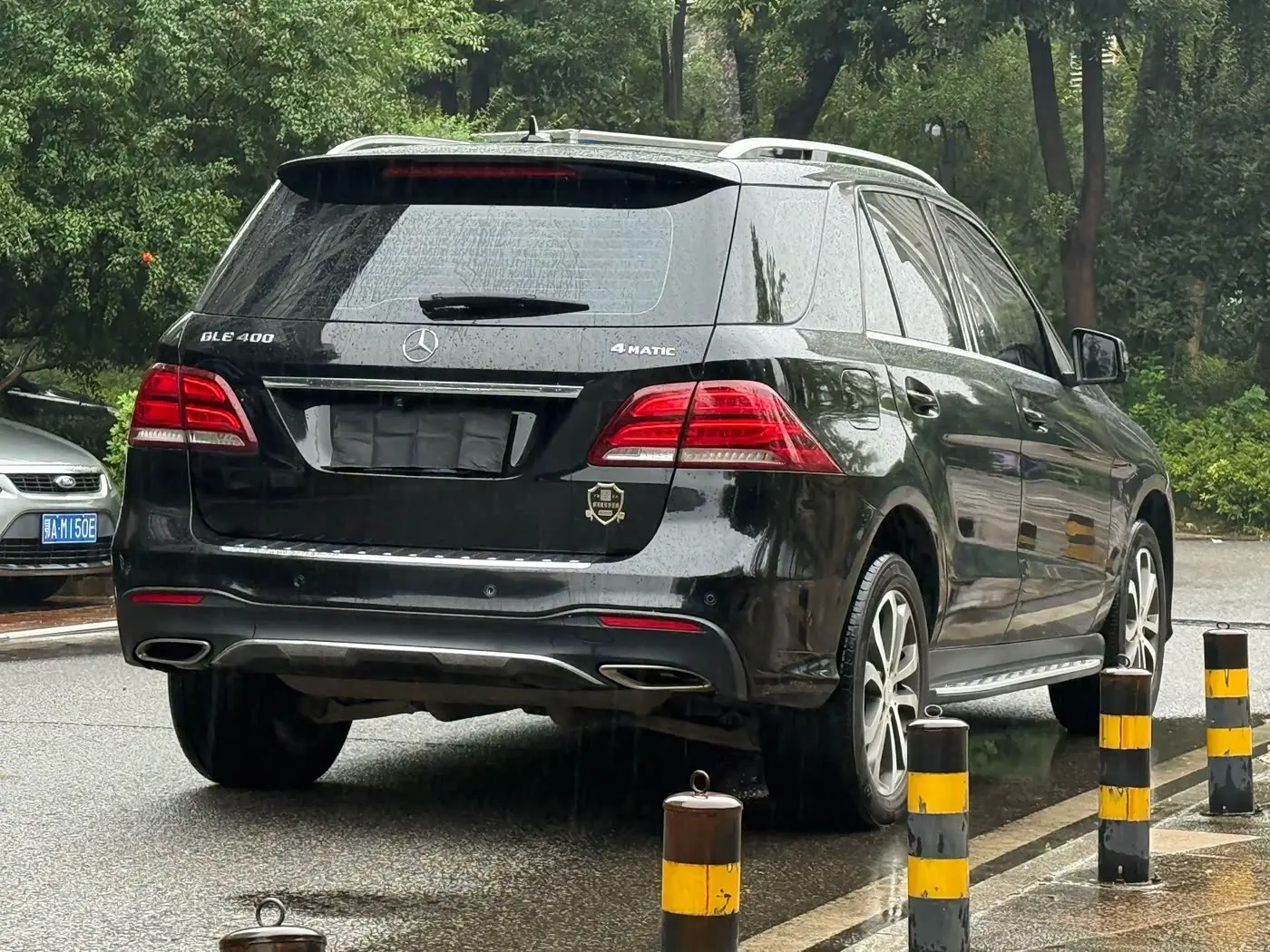 Mercedes-Benz GLE 2016 — Photo 5/10