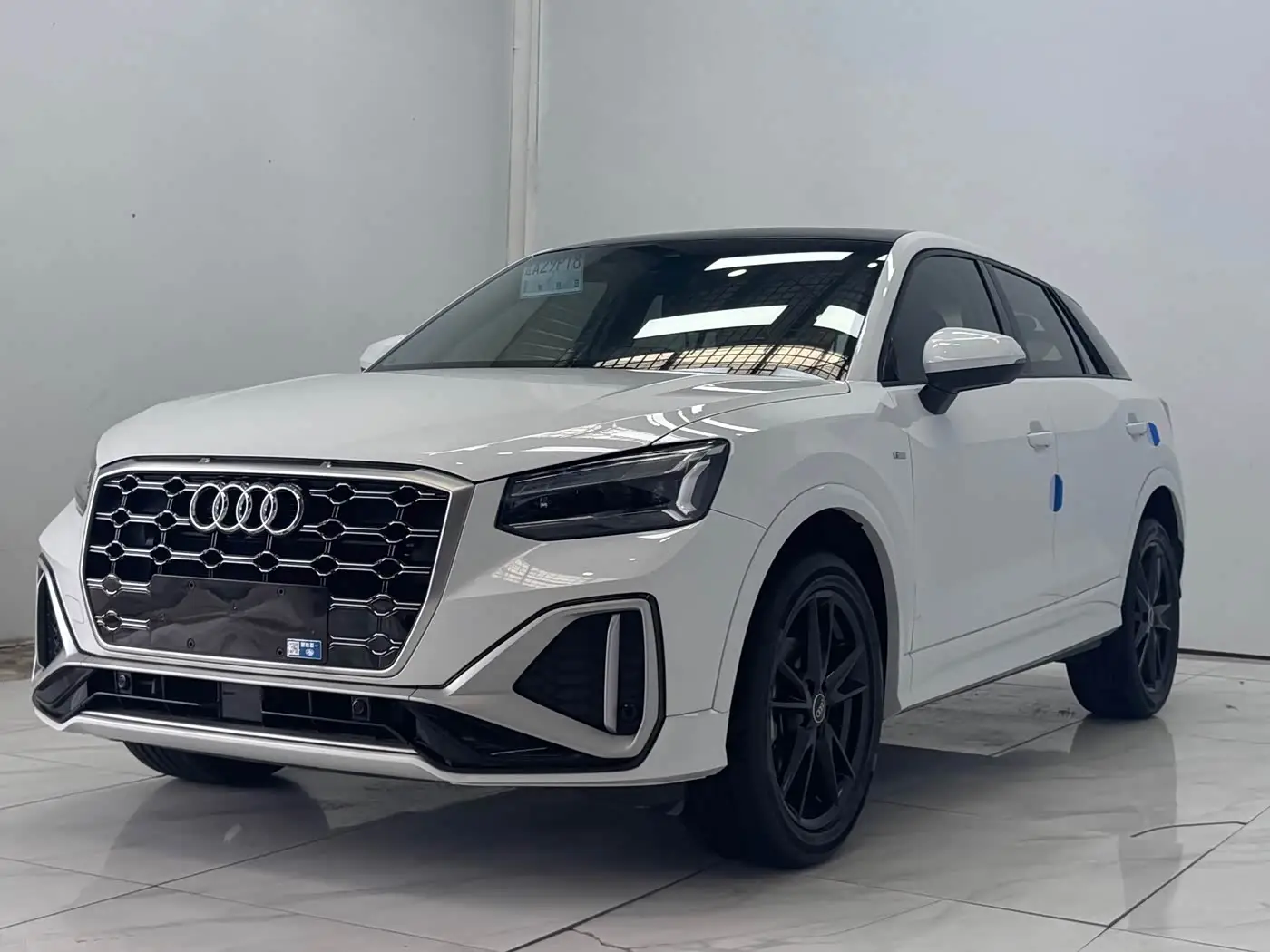 Audi Q2L, 2021
