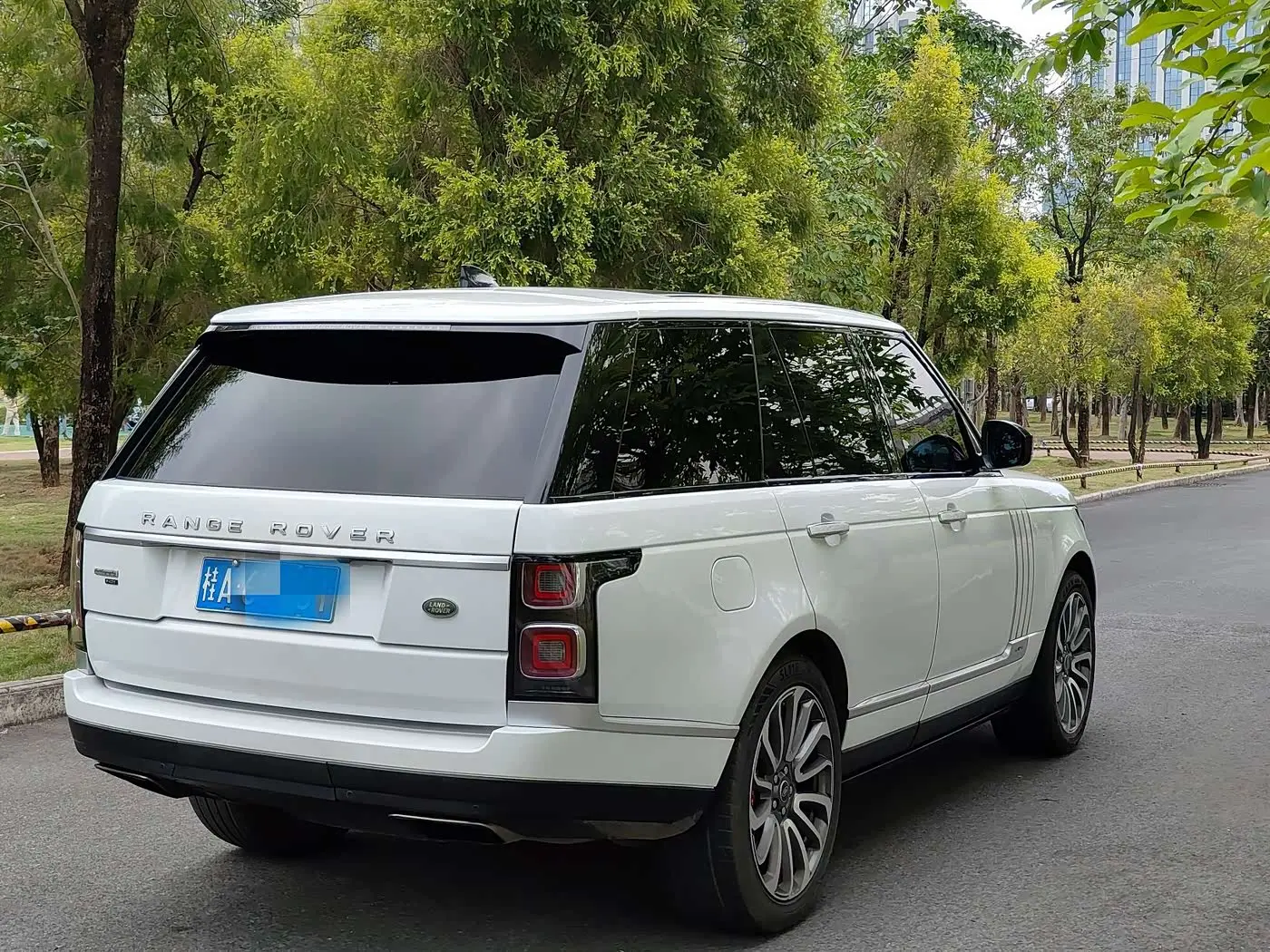 Land Rover Range Rover 2014 — Şəkil 6/11