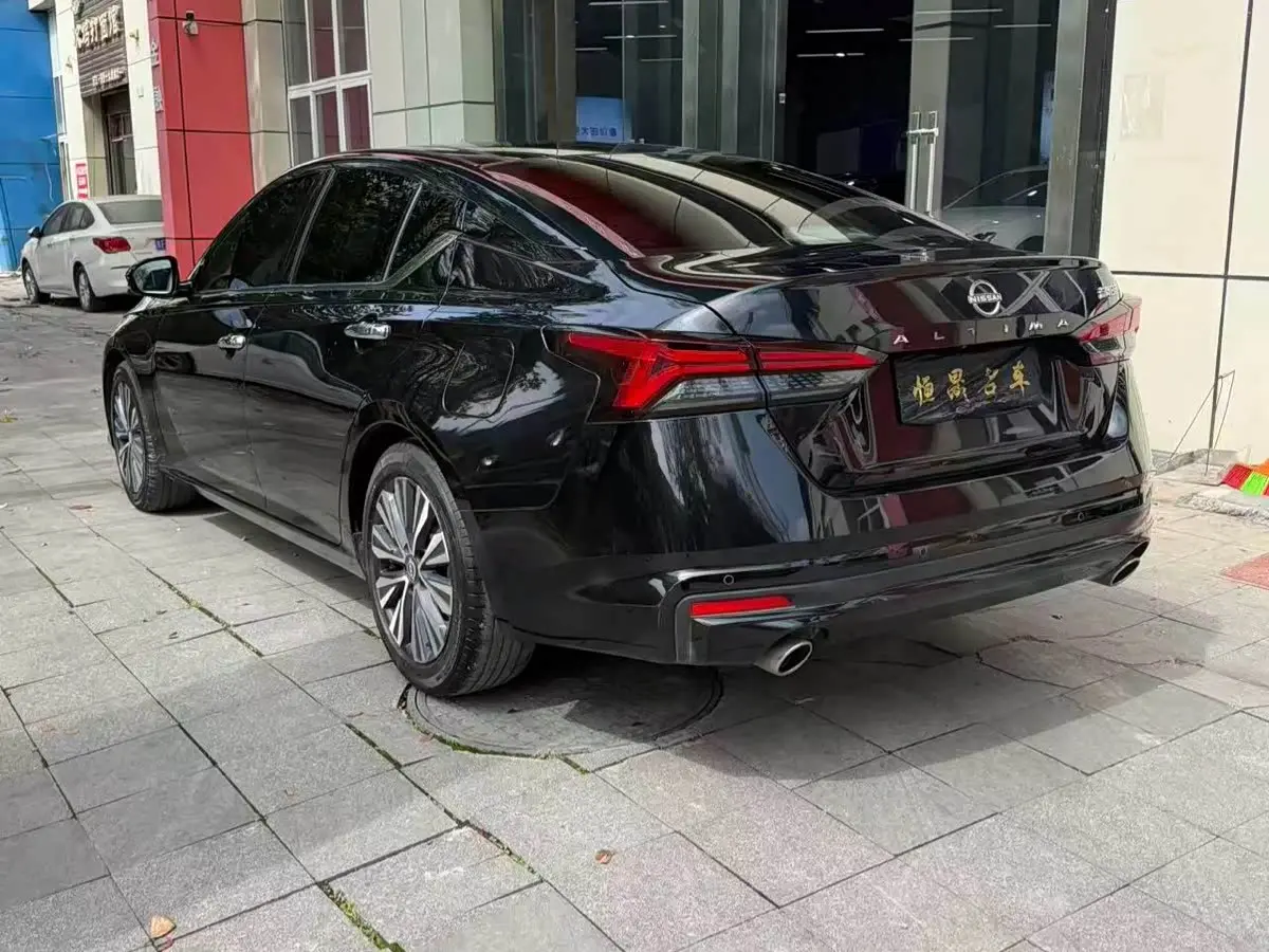 Nissan Teana 2023 — Фото 4/16