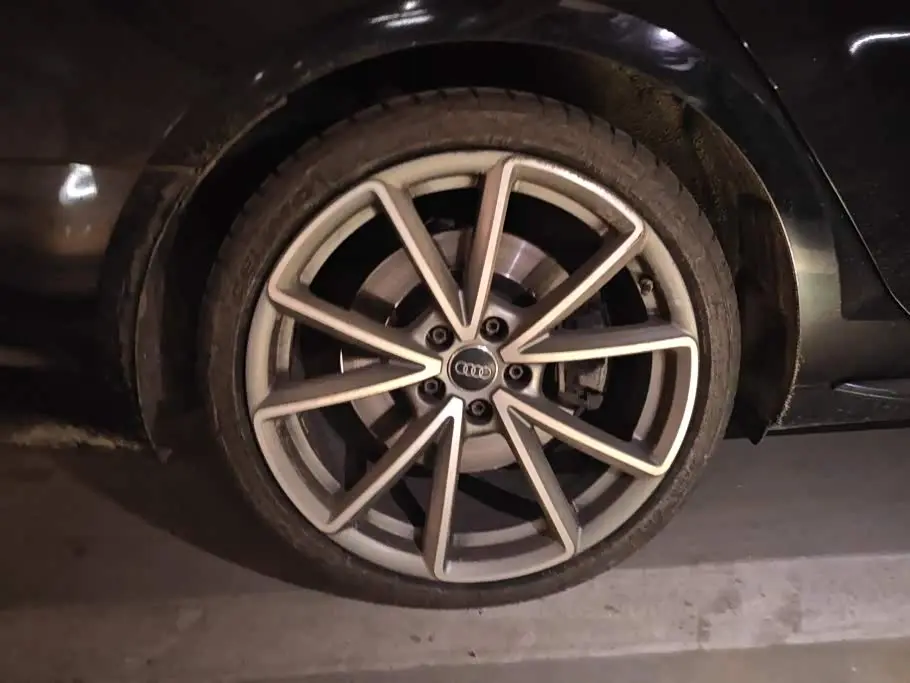 Audi S4 2019 — Photo 6/16