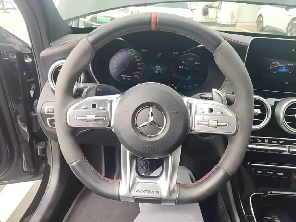 Mercedes-Benz C-Class AMG 2019 — Фото 11/20