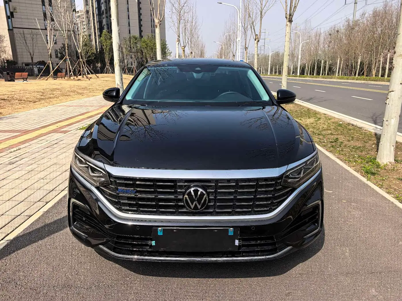 Volkswagen Passat New Energy 2022 — Фото 2/20