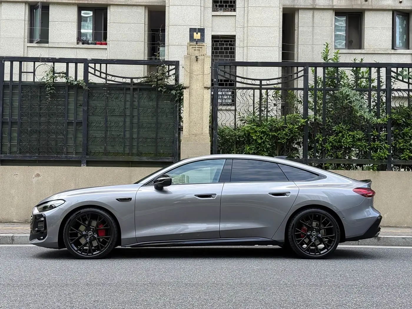 Audi A5L Sportback 2025 — Şəkil 18/18