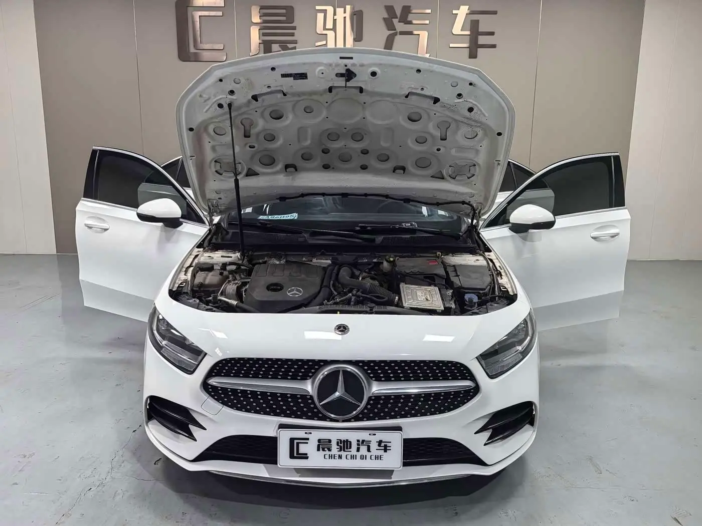 Mercedes-Benz A-Class 2021 — Photo 15/18