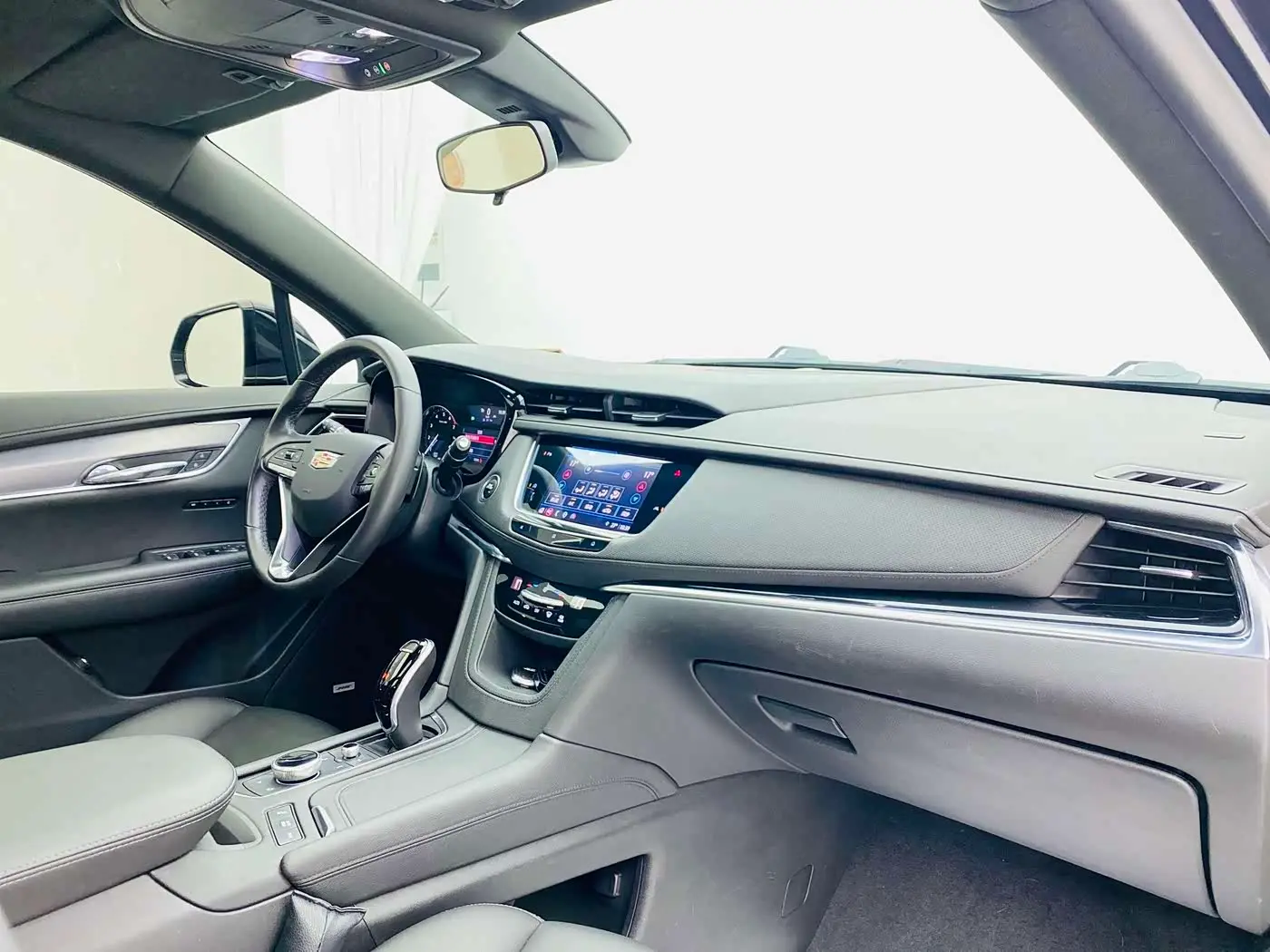Cadillac XT6 2021 — ფოტო 12/17