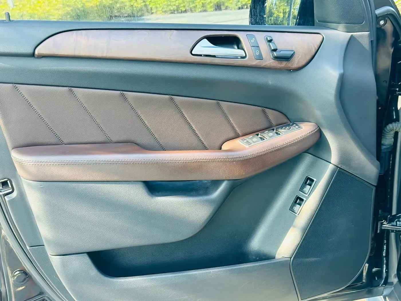 Mercedes-Benz GL-Class 2015 — Фото 7/18