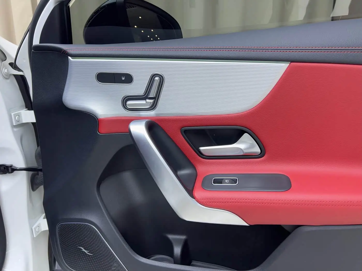 Mercedes-Benz A-Class AMG 2023 — Фото 13/16