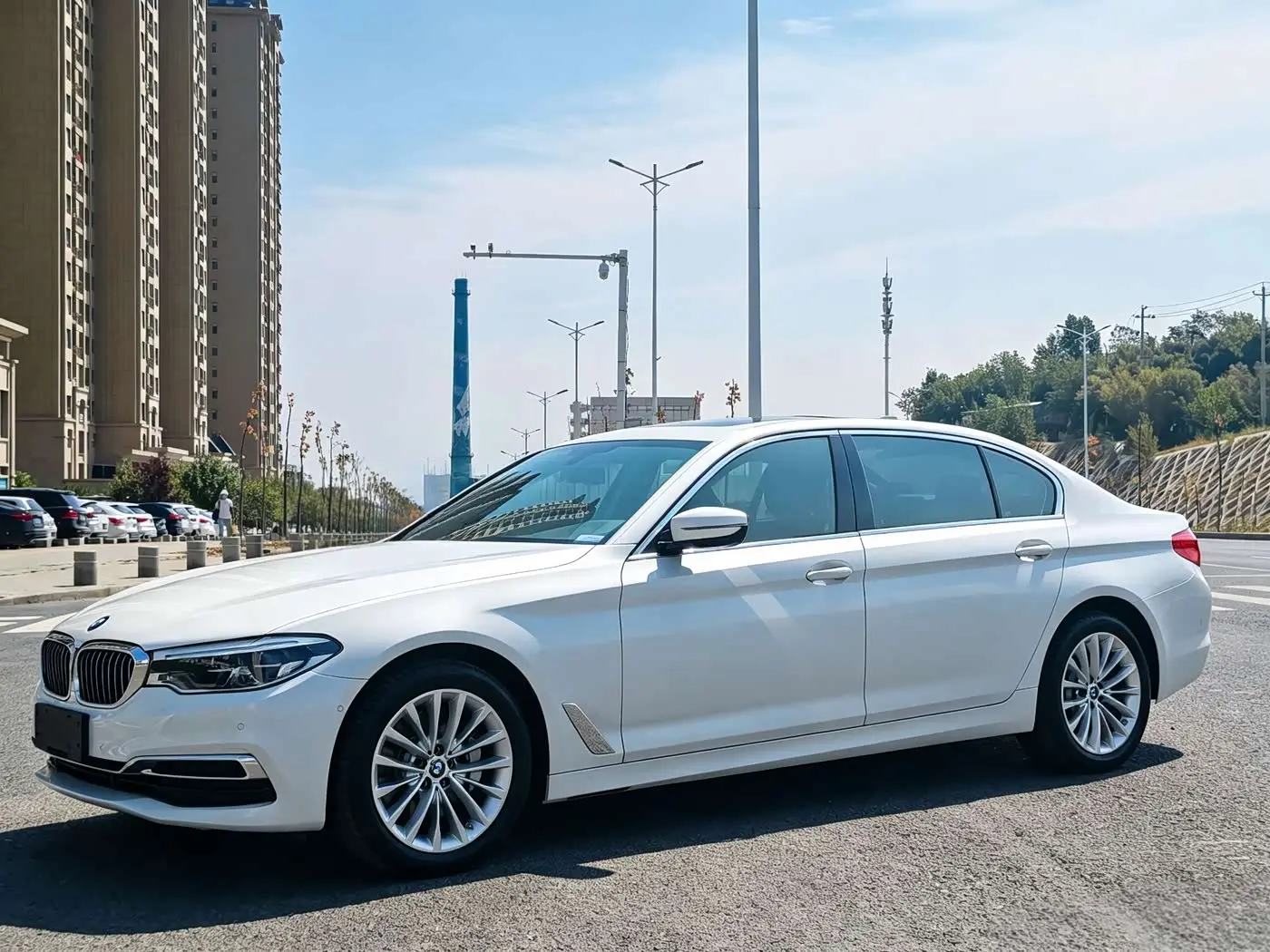 BMW 5 Series 2020 — Photo 1/15