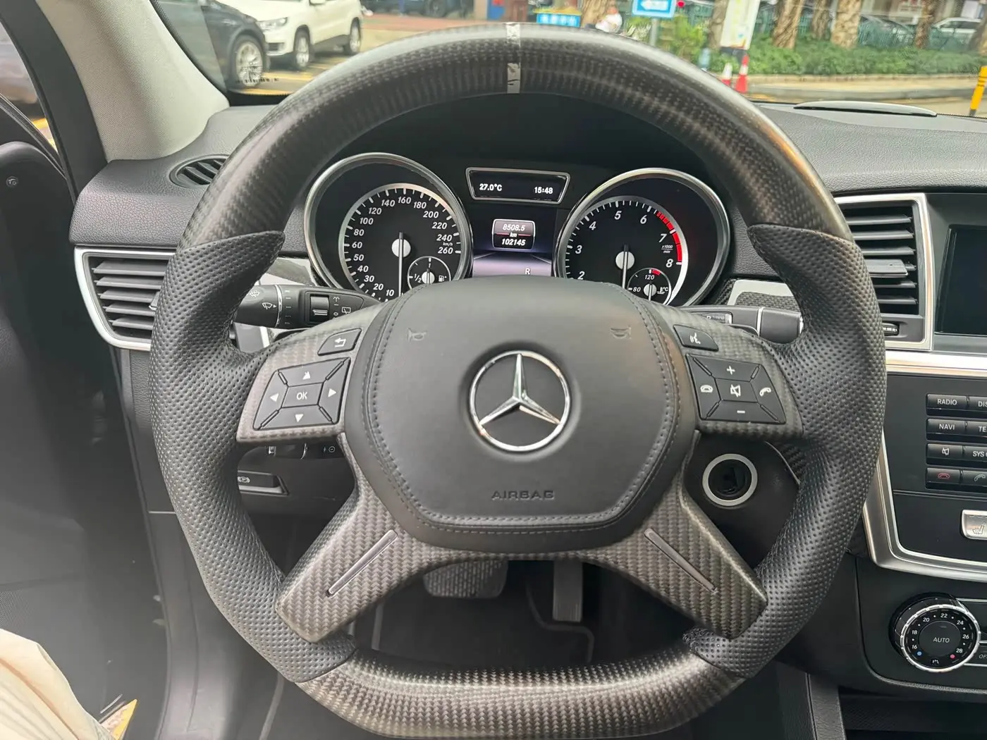 Mercedes-Benz M-Class 2014 — Şəkil 10/19