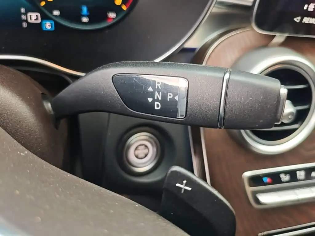 Mercedes-Benz GLC 2022 — Şəkil 10/20